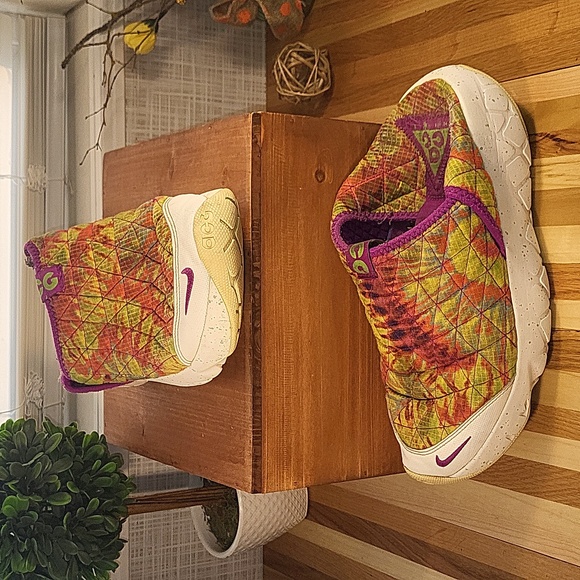 Nike ACG, Tie Dye, Moc 3.0, Slip on - Picture 1 of 4